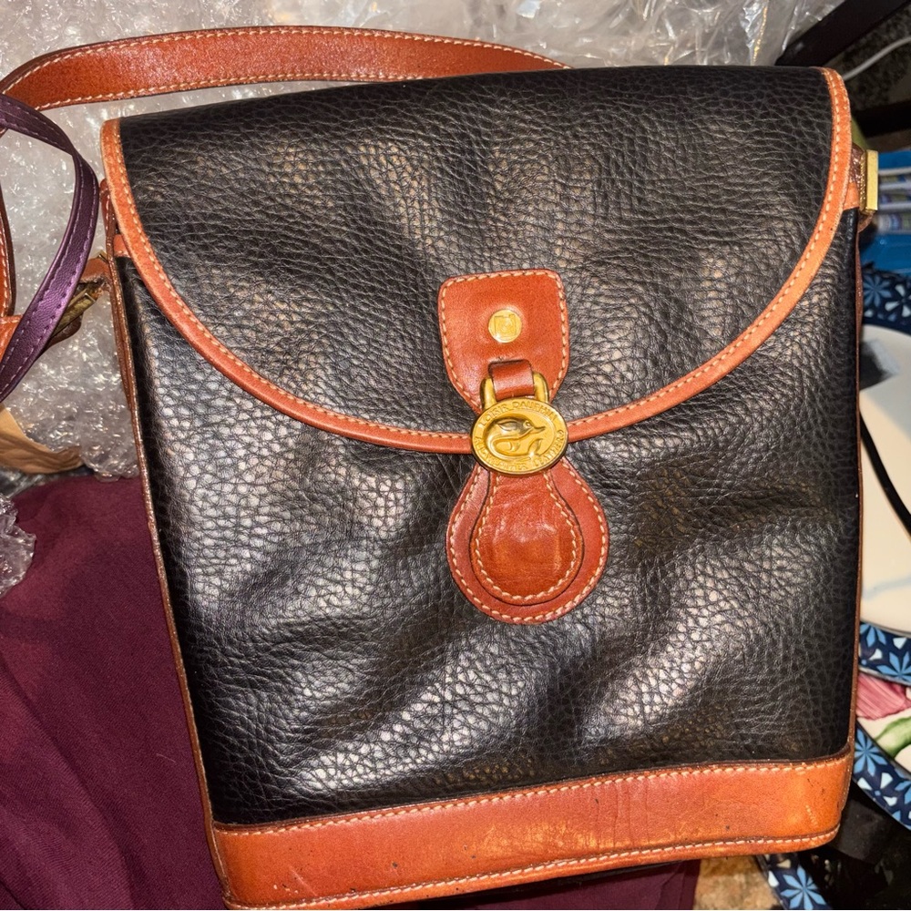 Vintage LOISIR Dauphin All Weather Leather Bag